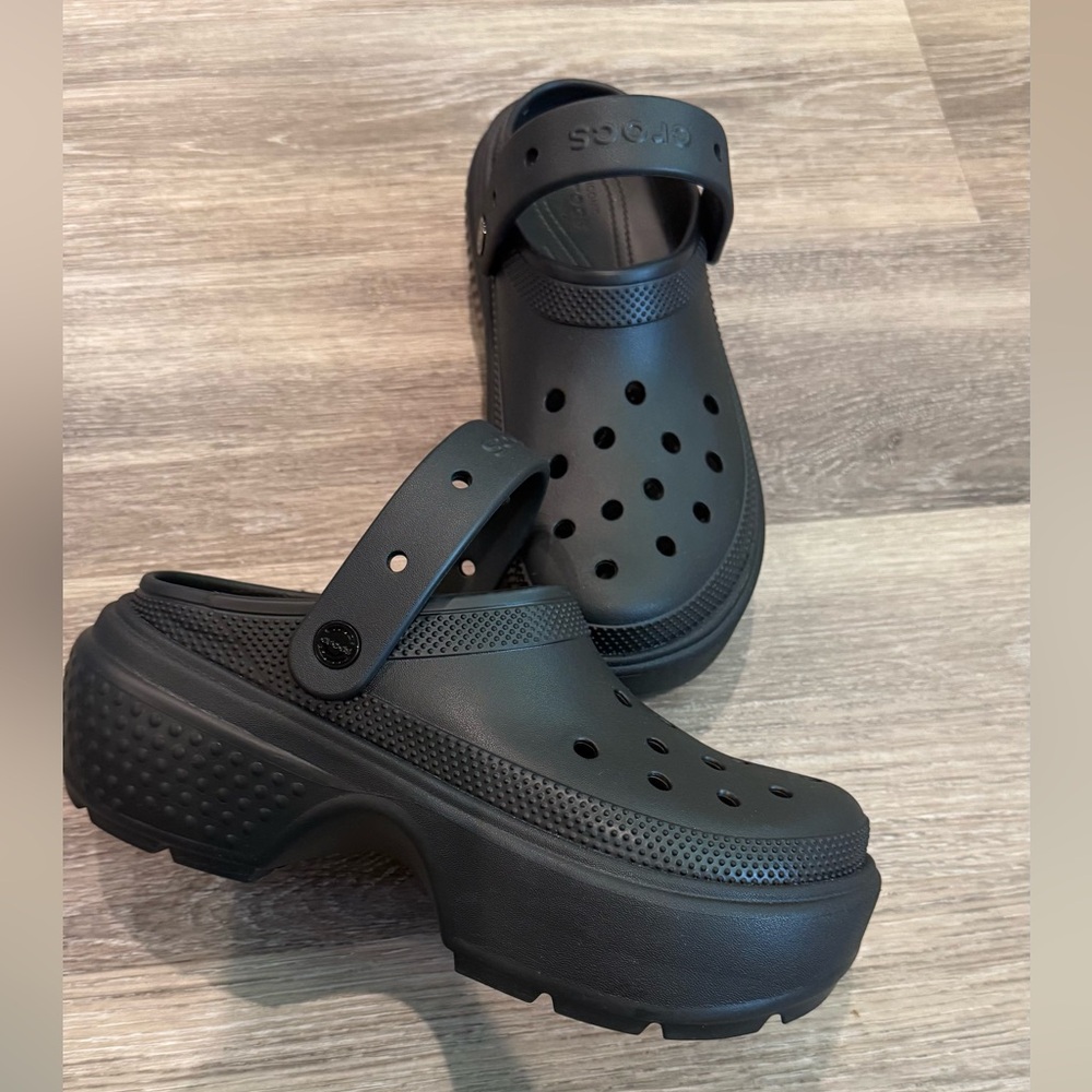 Crocs Stomp Platform Clogs